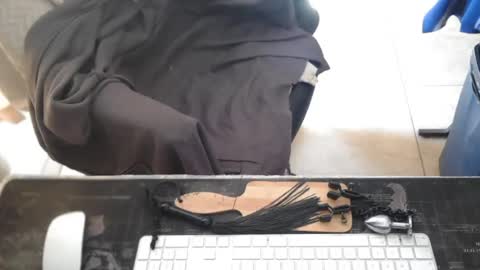 amslave4f online show from July 2026 10:29:01 AM