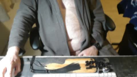 amslave4f online show from August 2026 10:52:02 PM