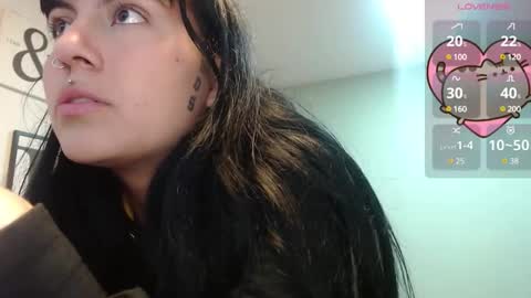 Snapshot of amy__adams1 chatting on February 2025 04:54:01 AM Amy 3 online show from February 2025 04:54:01 AM