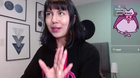 Snapshot of amy__adams1 chatting on October 2025 04:34:02 AM Amy 3 online show from October 2025 04:34:02 AM