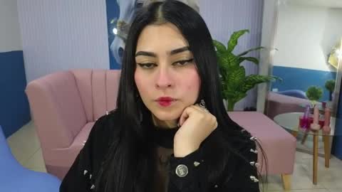 Amy online show from April 2026 07:05:02 PM