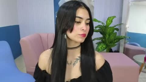 Amy online show from April 2026 07:23:01 PM