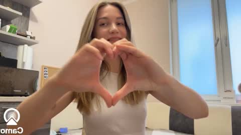 Snapshot of amy_meoww chatting on February 2025 12:18:02 PM amy_meoww online show from February 2025 12:18:02 PM