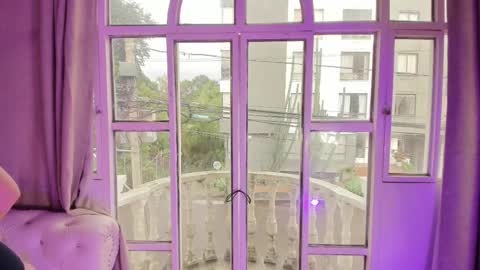 Amy online show from December 2025 01:07:01 PM