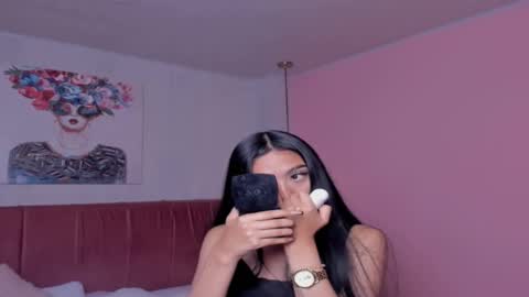 Snapshot of amy_saenz_ chatting on October 2025 10:10:01 PM amy_saenz_ online show from October 2025 10:10:01 PM