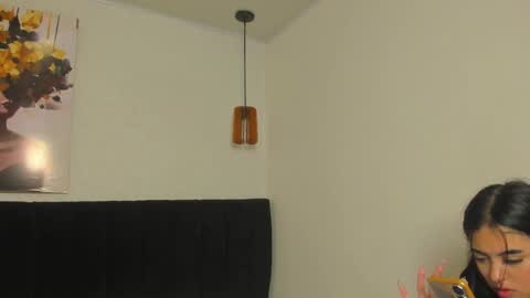 Snapshot of amy_saenz_ chatting on October 2025 10:05:02 AM amy_saenz_ online show from October 2025 10:05:02 AM