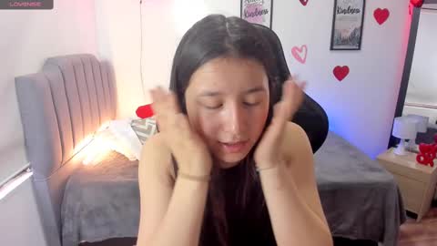 Snapshot of amy_sophiaa chatting on February 2025 01:40:02 PM Amy sophia 3 online show from February 2025 01:40:02 PM