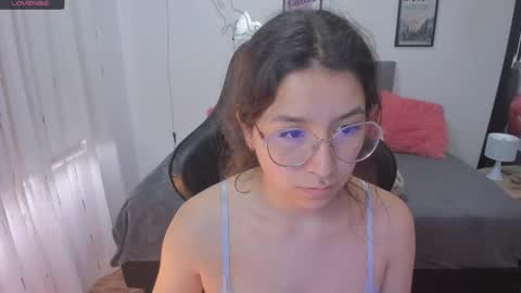 Snapshot of amy_sophiaa chatting on November 2025 01:11:02 PM Amy sophia 3 online show from November 2025 01:11:02 PM