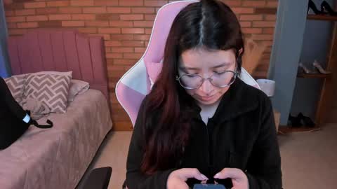 Amy sophia 3 online show from May 2026 11:15:02 AM