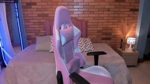 Amy sophia 3 online show from June 2026 11:45:02 AM