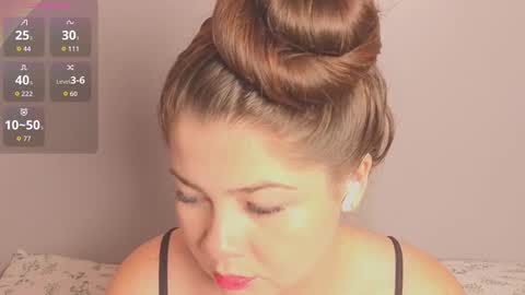 Snapshot of amy_vans_ chatting on November 2025 10:42:02 PM Amy nickname Kirby online show from November 2025 10:42:02 PM