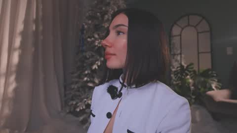 Amy Armstrong online show from January 2026 11:09:02 PM