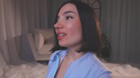 Amy Armstrong online show from March 2026 12:27:02 AM