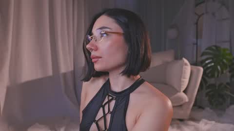 Amy Armstrong online show from May 2026 10:38:02 PM