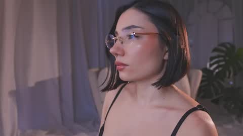 Amy Armstrong online show from May 2026 10:37:02 PM