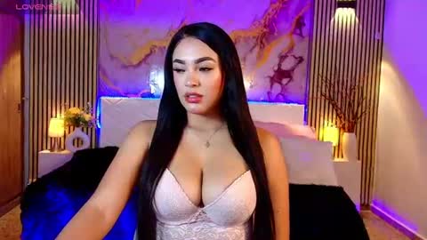 amyjohnsonn online show from July 2026 06:52:02 AM