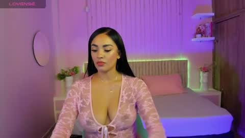 amyjohnsonn online show from July 2026 08:38:02 PM