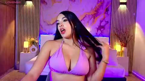 amyjohnsonn online show from July 2026 07:44:01 AM