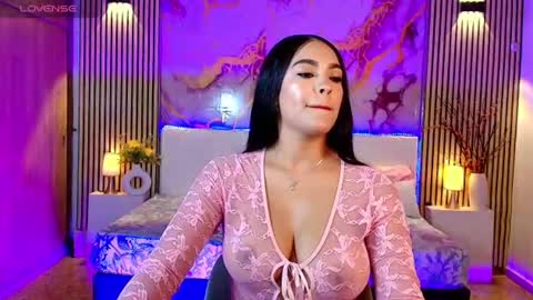 amyjohnsonn online show from July 2026 05:11:01 AM