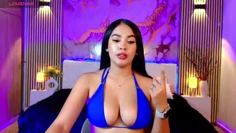 amyjohnsonn online show from July 2026 05:22:02 AM