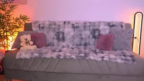 amykentt online show from May 2026 04:13:01 PM