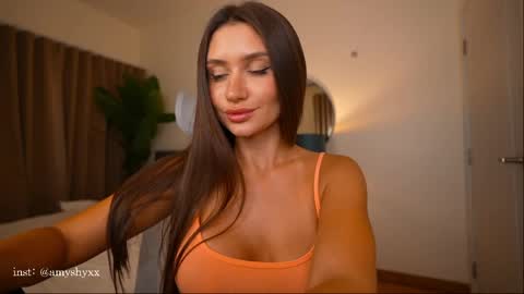 amylure online show from April 2026 02:54:01 PM