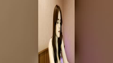 Amy online show from May 2026 07:00:02 PM