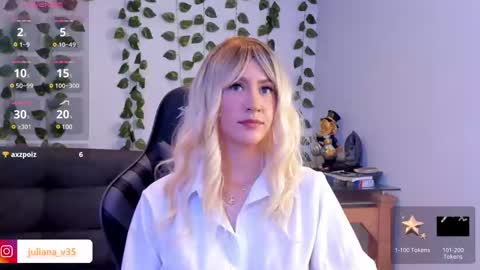 Snapshot of amypond__ chatting on January 2025 08:18:02 PM Amy online show from January 2025 08:18:02 PM