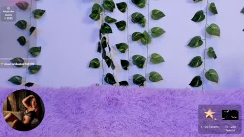 Snapshot of amypond__ chatting on January 2025 08:33:01 PM Amy online show from January 2025 08:33:01 PM