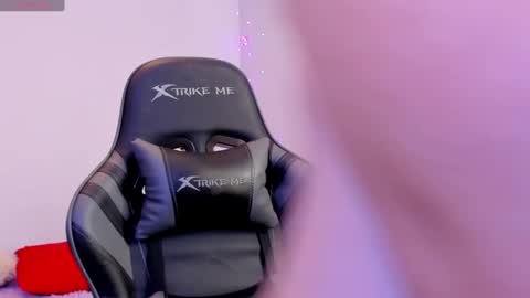 Snapshot of amypond__ chatting on September 2025 03:55:02 PM Amy online show from September 2025 03:55:02 PM