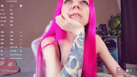 Amy Rose online show from May 2026 11:39:02 AM