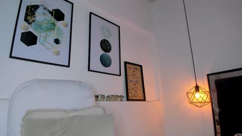 Amy online show from February 2026 11:42:02 AM