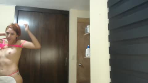 Snapshot of amywalker01 chatting on December 2024 12:46:01 AM amy online show from December 2024 12:46:01 AM