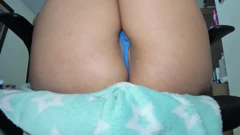 Snapshot of amywalker01 chatting on January 2026 10:02:01 PM amy online show from January 2026 10:02:01 PM