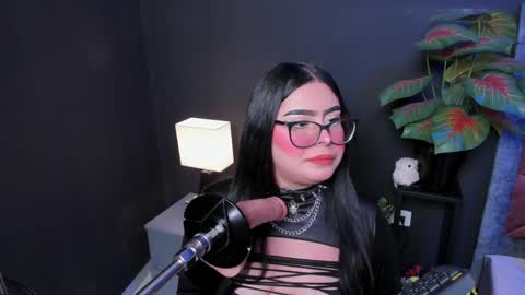 amywhitte_ online show from April 2026 03:48:01 AM