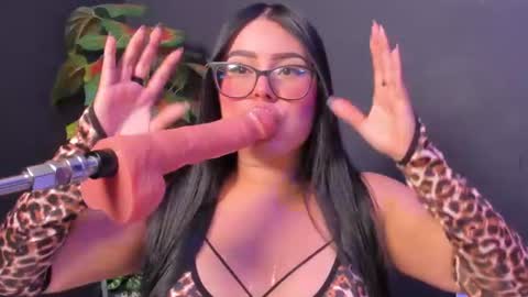 amywhitte_ online show from July 2026 04:10:01 AM
