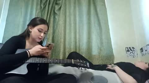 amywinks online show from April 2026 12:45:02 PM