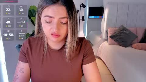 Snapshot of amywoods chatting on May 2026 07:20:02 PM online show from May 2026 07:20:02 PM