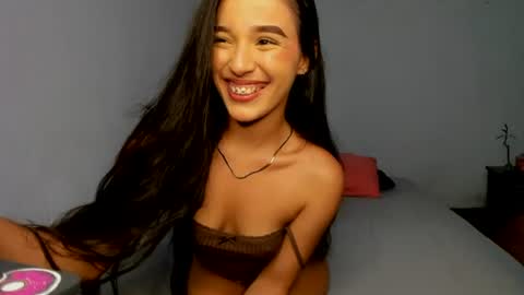 Amyy online show from July 2026 11:52:02 PM