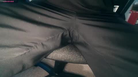 Snapshot of an4y8ot chatting on December 2024 10:02:02 AM A online show from December 2024 10:02:02 AM