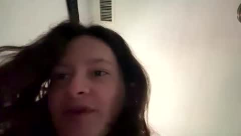 an_e333 online show from November 2025 06:06:01 PM