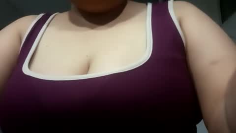 Snapshot of ana303444 chatting on March 2026 06:25:02 AM ana303444 online show from March 2026 06:25:02 AM