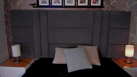 Ana  online show from February 2025 11:50:01 AM