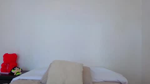 Snapshot of ana_castilo chatting on February 2026 01:38:01 PM Ana IG an castillo 1 online show from February 2026 01:38:01 PM