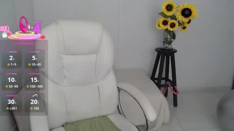  Ana  online show from October 2025 12:08:01 AM