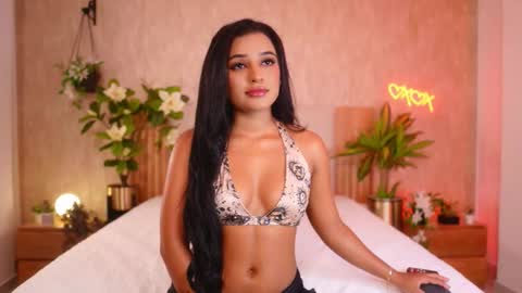 Snapshot of ana_maria11 chatting on October 2025 06:30:02 PM Ana online show from October 2025 06:30:02 PM