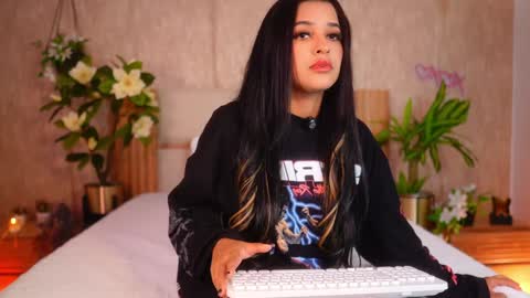 Snapshot of ana_maria11 chatting on February 2026 03:35:02 AM Ana online show from February 2026 03:35:02 AM