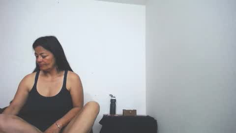 Ana online show from November 2025 12:26:01 PM