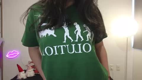 Snapshot of ana_melissa chatting on March 2025 10:26:01 PM Ana Melissa online show from March 2025 10:26:01 PM