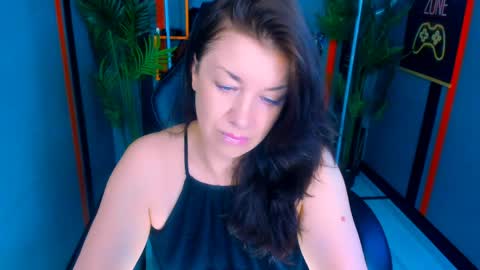 Ana online show from May 2026 09:47:01 AM